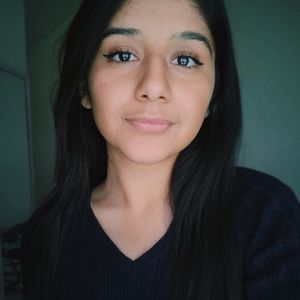 Meet your Posher, Carolee